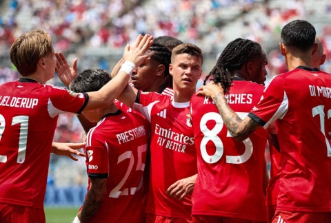Benfica quật ngã Bayern, giành ngôi đầu bảng C Club World Cup