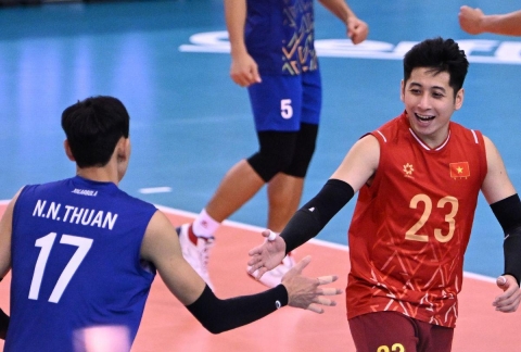 Trực tiếp bóng chuyền nam Việt Nam 2-0 Campuchia: Áp đảo