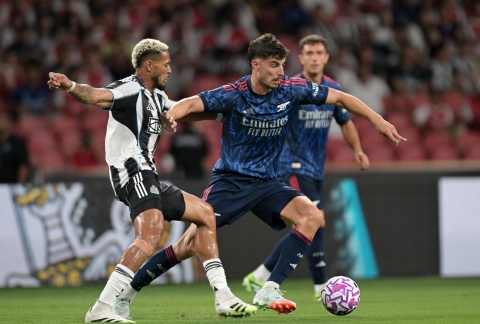 Trực tiếp Arsenal 2-2 Newcastle: Ngang tài cân sức