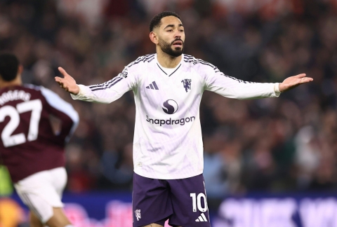 MU bị bỏ lại trong cuộc đua top 4 Ngoại hạng Anh