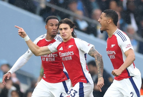 Trực tiếp Arsenal 0-0 Southampton: Pháo thủ áp đảo