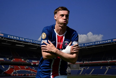 PSG duyệt chi 250 triệu Euro mua sao Chelsea
