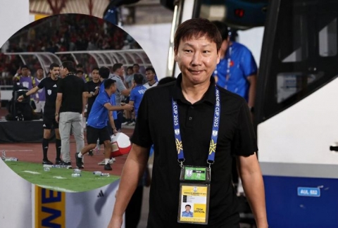 Truyền thông Indonesia chỉ trích HLV Kim Sang Sik thi đấu thiếu fair-play
