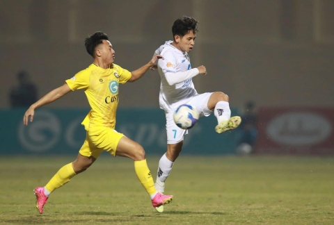 Trực tiếp Thanh Hóa 0-0 Nam Định: Thế trận cân bằng