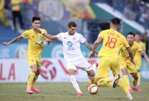 Trực tiếp Thanh Hóa 0-0 Nam Định: Thế trận cân bằng