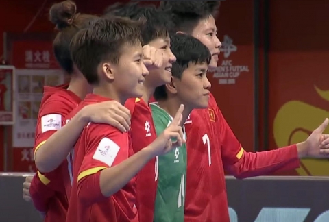 Trực tiếp futsal nữ Việt Nam 2-1 Hồng Kông: Bàn thắng liên tiếp