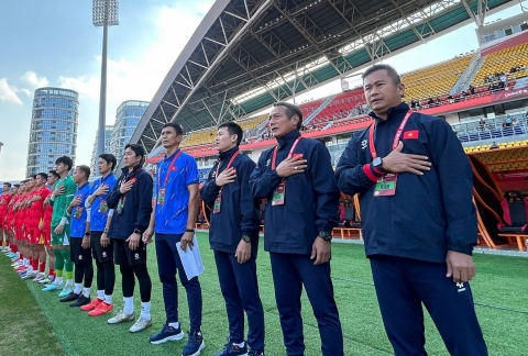 HLV U22 Việt Nam vẫn hài lòng dù thua tối thiểu Uzbekistan