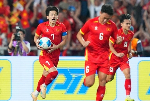 Trực tiếp U22 Việt Nam 2-2 U22 Thái Lan: Gỡ hòa cảm xúc