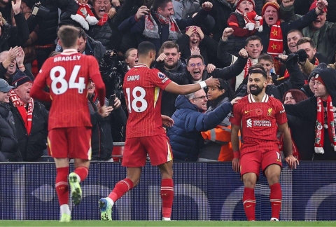 Salah solo đẳng cấp, Liverpool vững ngôi đầu Ngoại hạng Anh