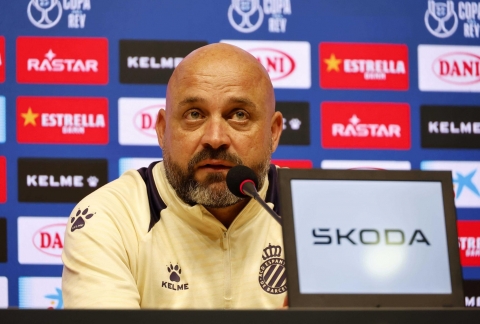 HLV Espanyol bất mãn với Yamal, tố trận thua Barca không công bằng