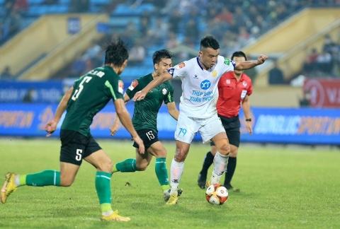 Vượt CAHN, 'đại gia' Nam Định đứng đầu vòng 1 V-League ở thống kê đặc biệt