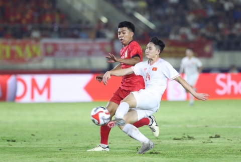 Trực tiếp bóng đá Việt Nam 2-0 Lào: Văn Vĩ nhân đôi cách biệt