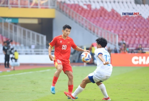 Trực tiếp U23 Việt Nam 0-0 U23 Philippines: Cột dọc từ chối