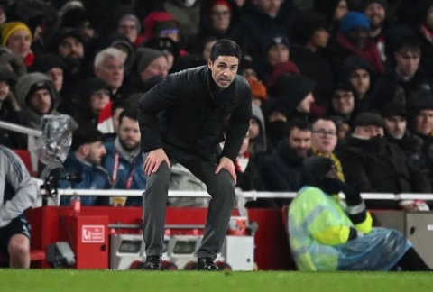 CĐV Liverpool phẫn nộ với hành vi của HLV Mikel Arteta