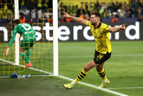 Bùng nổ Signal Iduna Park, Dortmund xuất sắc giành vé vào bán kết C1