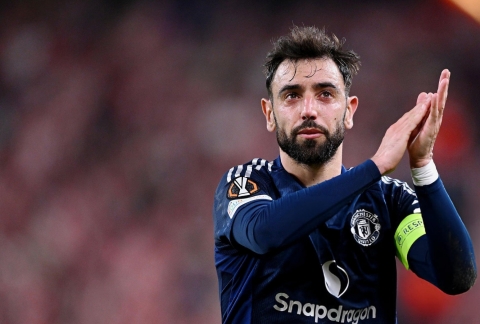 Bruno Fernandes đi vào lịch sử Europa League