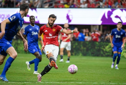 Hòa Everton, HLV Amorim giúp MU vô địch Premier League