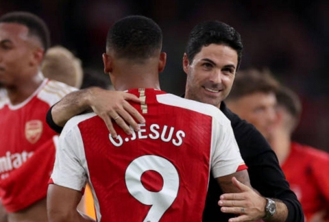 Arsenal nhận tin cực vui tại cuộc đua vô địch Ngoại hạng Anh