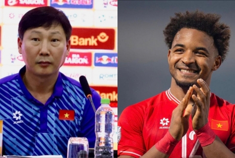 HLV Kim Sang Sik tin Xuân Son ghi bàn trước Lào