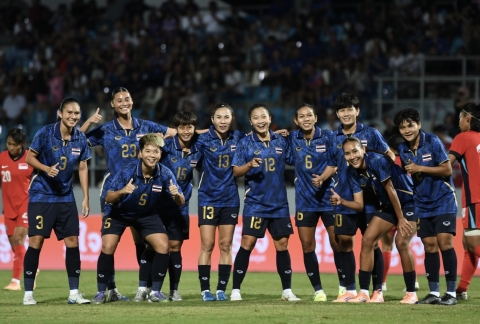 Hạ Singapore, Thái Lan chờ Việt Nam tại bán kết SEA Games