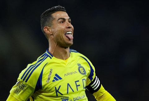 Ronaldo lập cú đúp, Al Nassr xây chắc ngôi đầu Saudi Pro League