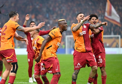 Nhận định AZ Alkmaar vs Galatasaray: Bất phân thắng bại, 3h00 ngày 14/2/2025