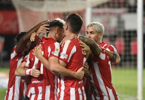 Nhận định Carabobo vs Estudiantes: Chênh lệch đẳng cấp