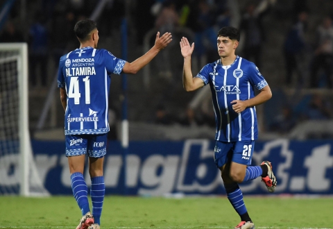 Nhận định Godoy Cruz vs Gremio: Tranh đấu ngôi đầu