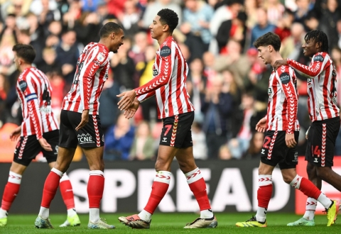 Nhận định Sunderland vs Brentford: Hứa hẹn hấp dẫn