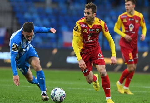 Nhận định Arsenal Tula vs Saratov: Dễ có nhiều bàn