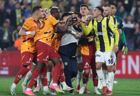 Nhận định Fenerbahce vs Galatasaray: Cuộc đua vô địch, 00h00 ngày 2/12/2025