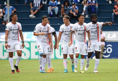 Nhận định Puntarenas vs Guadalupe: Lợi thế cho chủ nhà