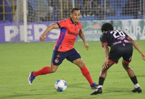 Nhận định Xelaju vs Municipal: Ngang tài cân sức