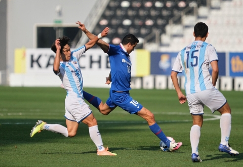 Nhận định Shanghai Shenhua vs Wuhan Three Towns: Áp lực đè nặng đội khách