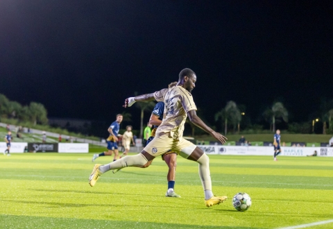 Nhận định Naples vs Charlotte Independence: Phong độ trái ngược