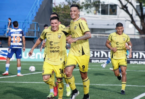 Nhận định Recoleta vs 2 de Mayo: Khách giữ ngôi đầu