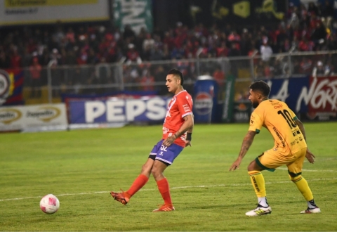 Nhận định Xelaju vs Diriangen: Không còn đường lui