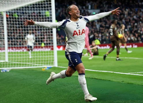 Tottenham thắng dễ Brentford, Xavi Simons tỏa sáng với cú đúp