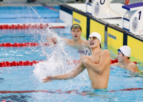 Bơi lội Việt Nam có HCV đầu tiên tại SEA Games 33