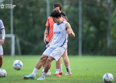 Trung vệ số 1 Việt Nam nói lời thật lòng về đội bóng cũ