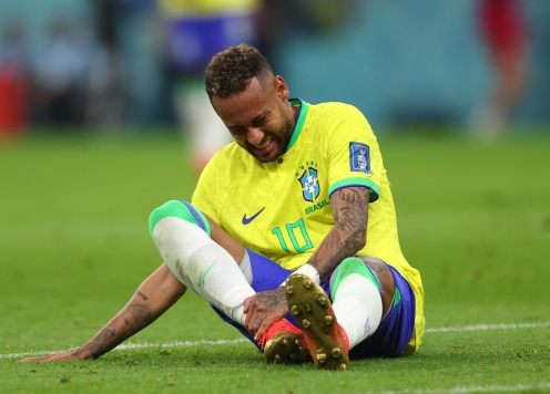 HLV Brazil: 'Neymar không được đảm bảo triệu tập vào đội tuyển'