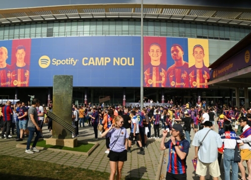 Barca ấn định ngày trở lại thánh địa Camp Nou