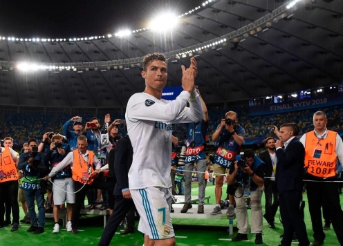 Cristiano Ronaldo tiết lộ lý do thực sự khiến anh rời Real Madrid: 'Tôi rất buồn'