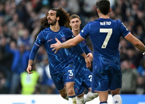 Cucurella tỏa sáng, Chelsea hạ Leicester giữ vững top 4 Ngoại hạng Anh