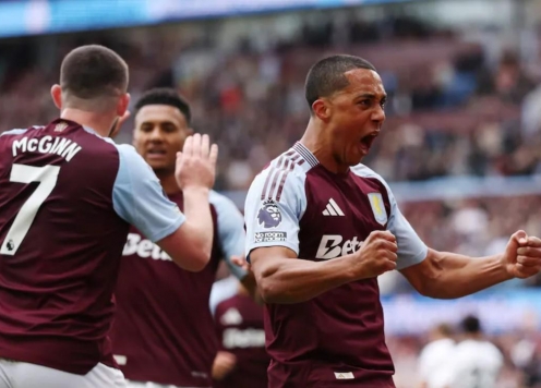 Đánh bại Fulham, Aston Villa làm nóng cuộc đua dự Champions League