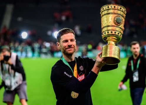 CHÍNH THỨC: Xabi Alonso tuyên bố chia tay Bayer Leverkusen