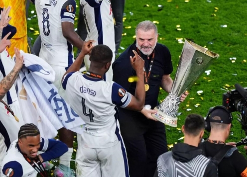 HLV Tottenham chốt tương lai sau khi hạ MU ở chung kết Europa League