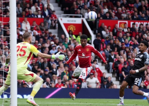 Thẻ đỏ định mệnh, Aston Villa tan mộng Champions League trước MU