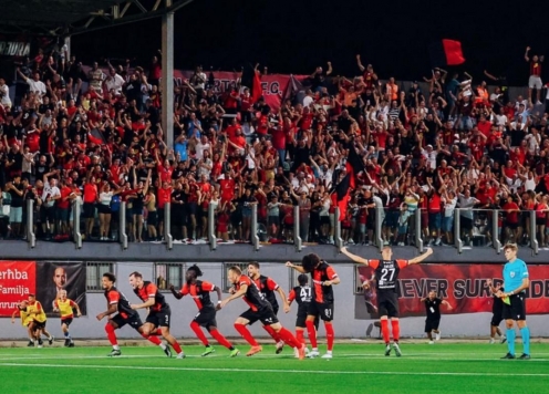 Đội bóng tí hon làm nên lịch sử tại Champions League