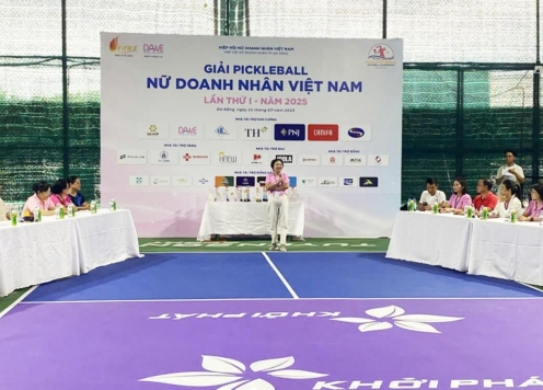 150 nữ doanh nhân tranh tài sôi nổi tại Giải Pickleball lần đầu tiên tổ chức ở Việt Nam